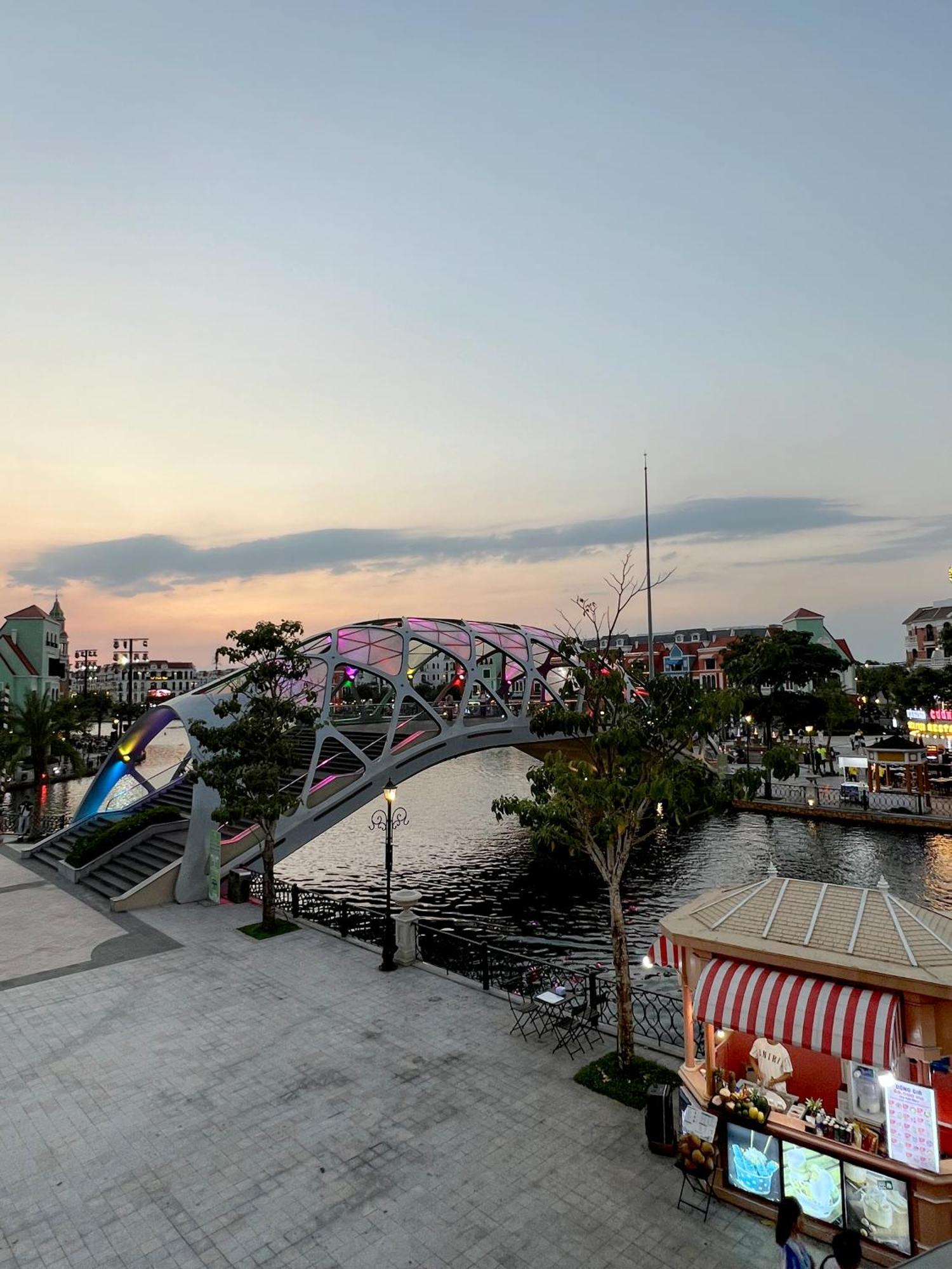 Legacy Hotel - Grand World Phu Quoc Exterior foto